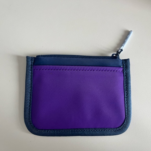 Lululemon True Identity Card Case - Picture 2 of 2